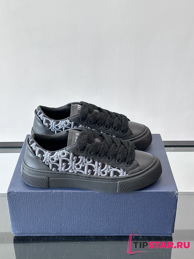 Dior B33 Sneakers offers a fresh 04 - 1