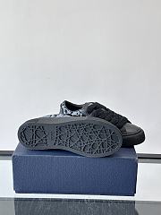 Dior B33 Sneakers offers a fresh 04 - 6