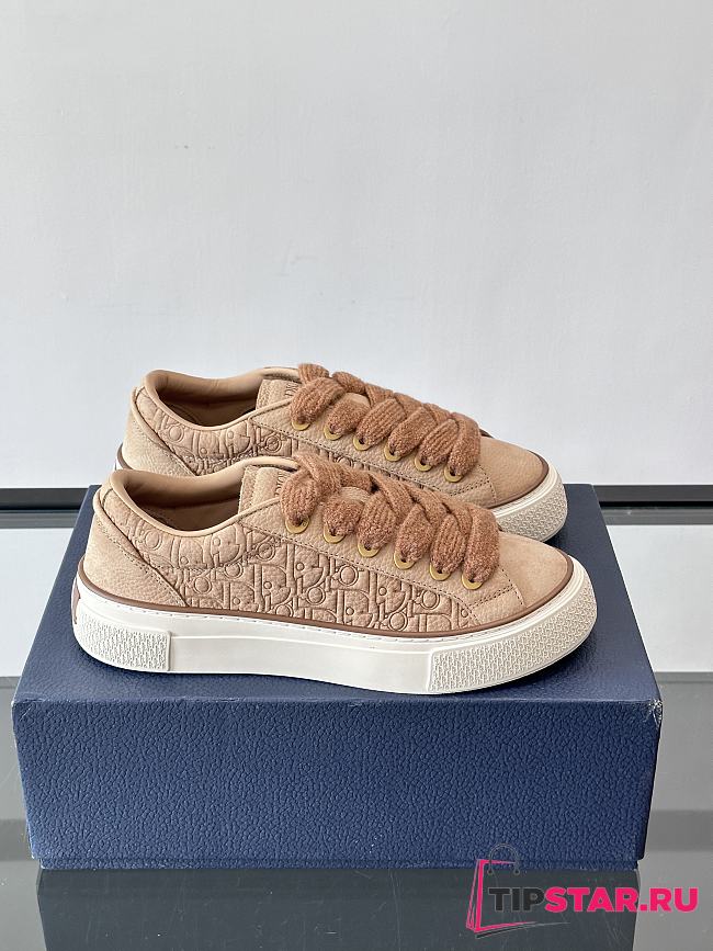 Dior B33 Sneakers offers a fresh 02 - 1