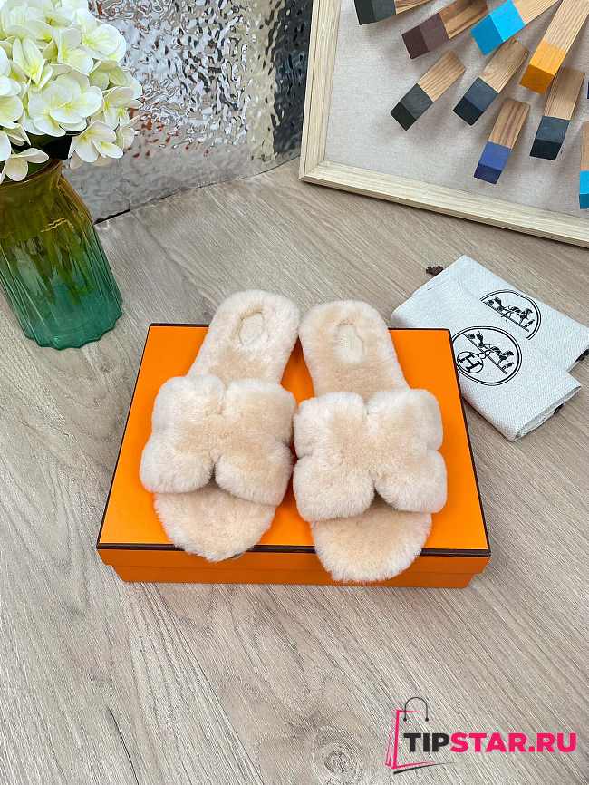 Hermes Furry Flat Slippers 07 - 1