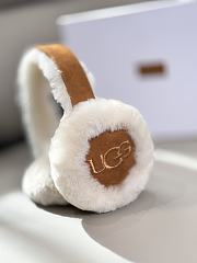 UGG Embroidery Earmuff 01 - 4