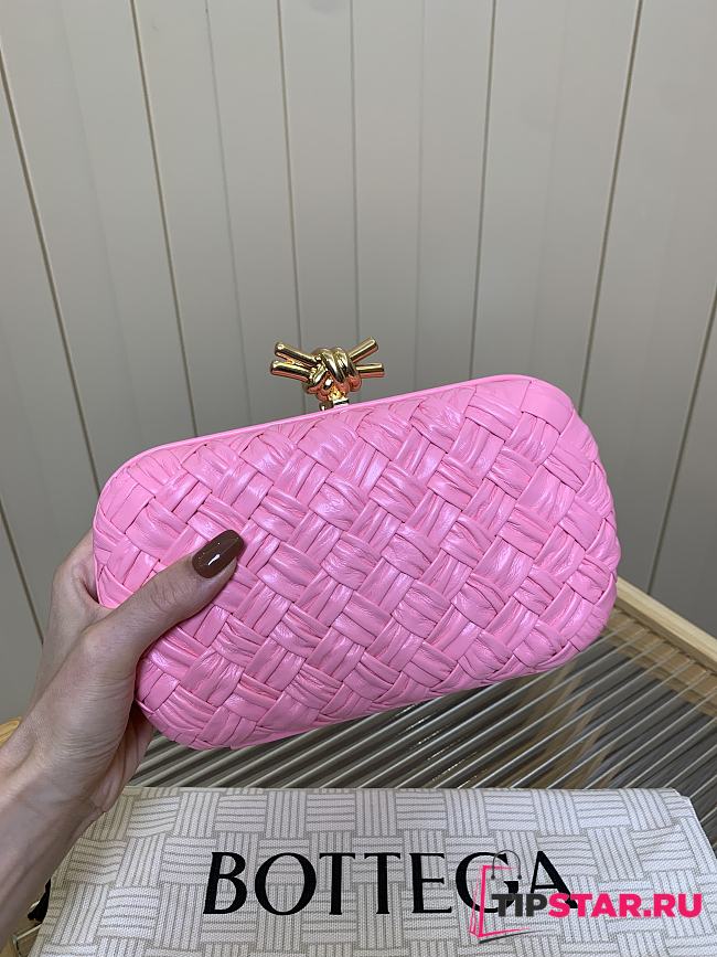 Bottega Veneta Knot Padded Intreccio Pink - 1