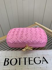 Bottega Veneta Knot Padded Intreccio Pink - 4