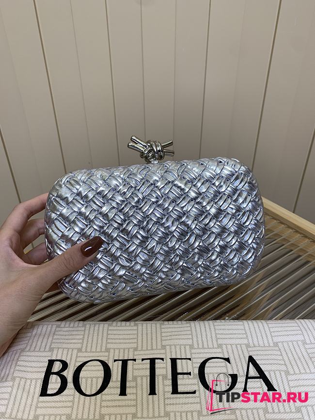 Bottega Veneta Knot Padded Intreccio Silver - 1