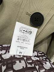 Dior trench coat features a lapel and belt 01 - 5