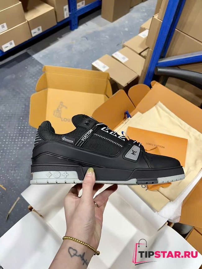 Louis Vuitton LV Ski Trainer Sneaker Noir - 1