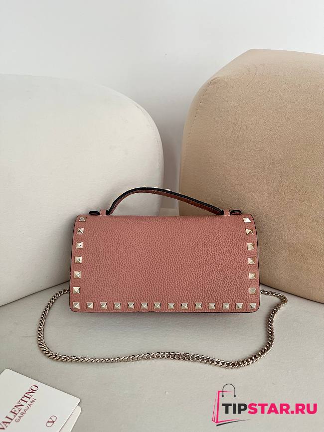 Valentino Garavani Rockstud Chain Wallet 07 - 1