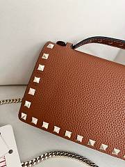 Valentino Garavani Rockstud Chain Wallet 06 - 5