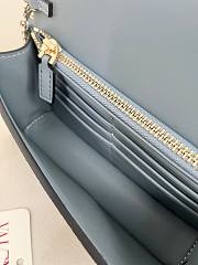 Valentino Garavani Rockstud Chain Wallet 05 - 4