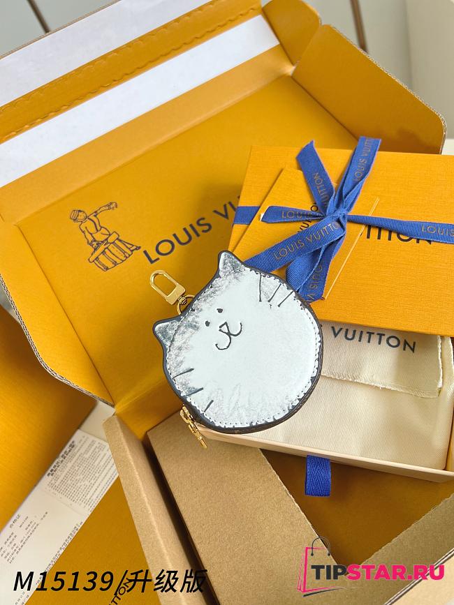 Louis Vuitton Kitty Coin Purse Travels With Grace Coddington - 1