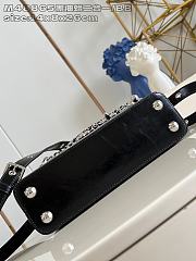 Louis Vuitton Capucines East-West In Black Size 26x14x8 cm - 5