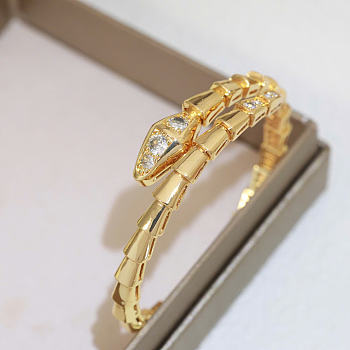 Bvlgari Serpenti Viper Bracelet Yellow gold 360701