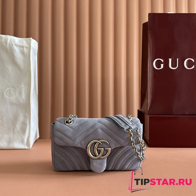 Gucci GG Marmont medium shoulder bag Dusty blue matelassé chevron suede - 1