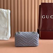 Gucci GG Marmont medium shoulder bag Dusty blue matelassé chevron suede - 3
