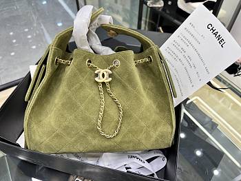 Chanel Small 25 handbag Wool tweed Green