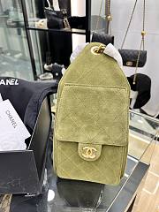 Chanel Small 25 handbag Wool tweed Green - 3