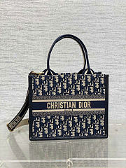 Dior Small Book Tote Blue Dior Oblique Embroidery - 1