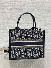 Dior Small Book Tote Blue Dior Oblique Embroidery - 6