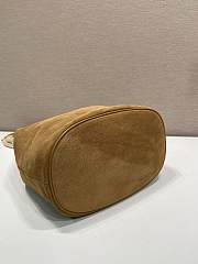 Prada Mariner small suede bucket bag Cinnamon - 6