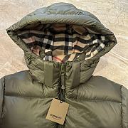 Burberry Stand-collar hooded down jacket green - 4