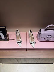 Valentino Garavani VLogo Signature High Heels In White - 2