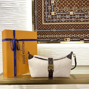 Louis Vuitton Pochette Mia Fur White M26245