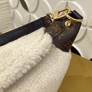 Louis Vuitton Pochette Mia Fur White M26245 - 5