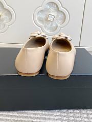 Chanel Camellia Flat Shoes In Beige - 3