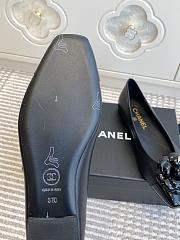 Chanel Camellia Flat Shoes In Black - 5