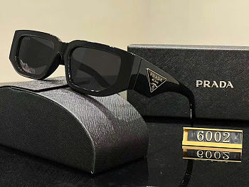 Prada Sunglasses Gift