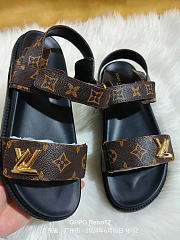 Louis Vuitton LV Sunset Flat Comfort Sandal 01 - 6