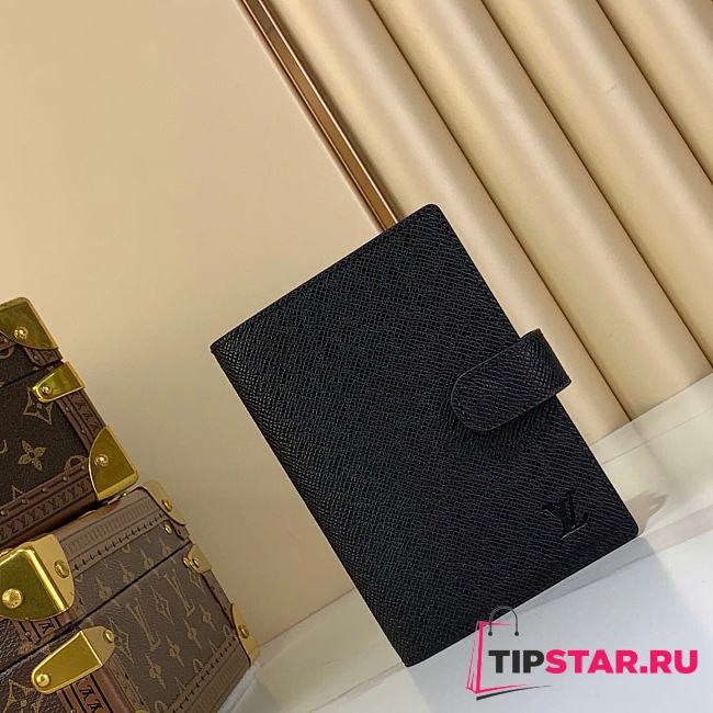 Louis Vuitton Medium Ring Agenda Cover R20222 - 1