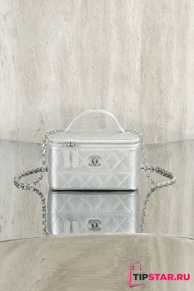 Chanel New Chain Handle Long Box Size 17x9.5x8 cm - 1