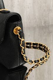 Chanel Leather flap bag gold hardware in black - 6
