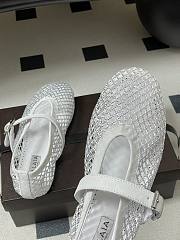 Alaïa Brown Mesh Ballet Flats In White - 2