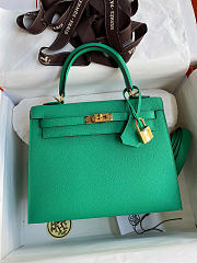 Hermes Kelly 28 in Cactus Epsom leather green - 1