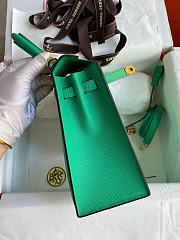 Hermes Kelly 28 in Cactus Epsom leather green - 3