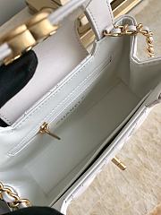 Chanel Small Kelly Bag in 24P Shiny Distressed White - 2