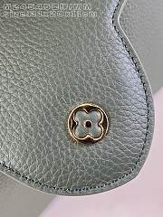 Louis Vuitton Capucines MM Taurillon In Green - 3