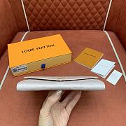 Louis Vuitton Sarah wallet size 19x10.5x2 cm - 4