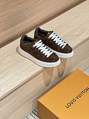 Louis Vuitton Time Out Sneakers 3D pattern of Monogram Flowers 05 - 3