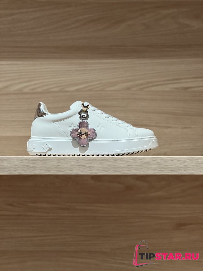 Louis Vuitton Time Out Sneakers 3D pattern of Monogram Flowers 01 - 1