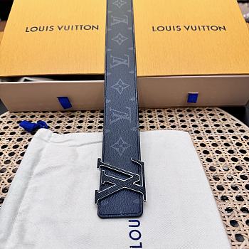 Louis Vuitton Initials 40 mm Taurillon leather belt monogram