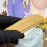 Louis Vuitton Side Trunk MM in blue - 5