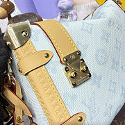 Louis Vuitton Side Trunk MM in blue - 2