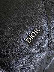 Dior Produces various styles of designer backpack - 4