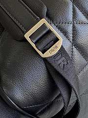 Dior Produces various styles of designer backpack - 3
