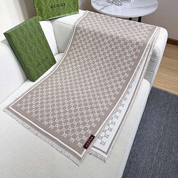 Gucci Wool Small GG Logo Scarf 04