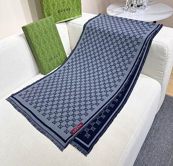 Gucci Wool Small GG Logo Scarf 01
