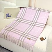 Burberry Shawl features embroidered equestrian motifs 02 - 1